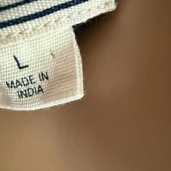 Converse button up Women's Navy Button-Up Shirt size large - Picture 7 of 10